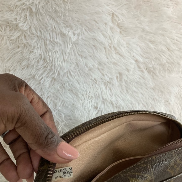 Authentic Louis Vuitton Trousse 23 - Picture 5 of 9